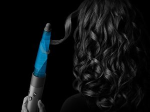 Conical Airwrap barrel with its tapered shape wraps hair close to the root